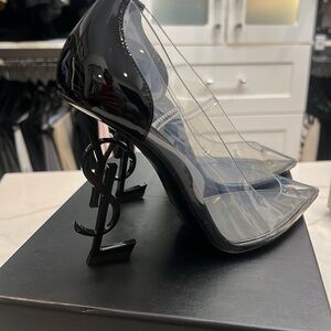 Brand new saint Laurent Opyum Pumps